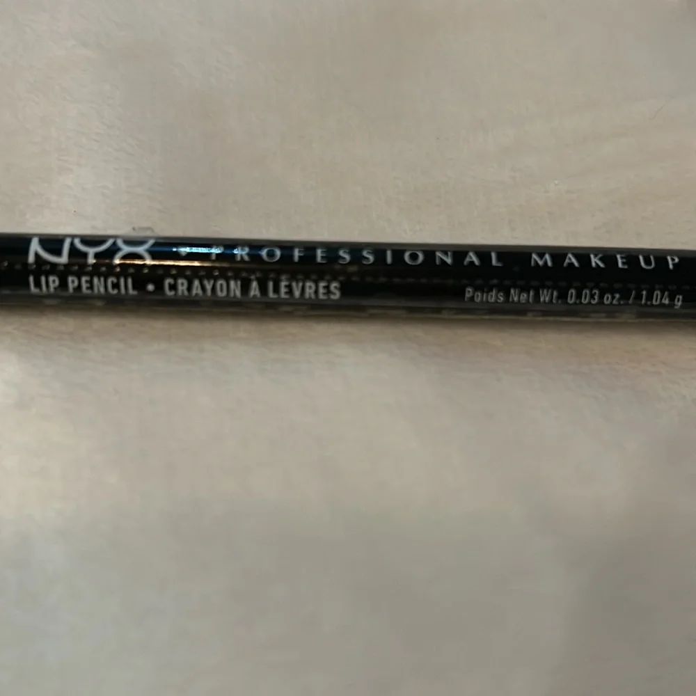 NYX lip pencil